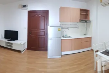 1 Bedroom Condo for sale in Huai Khwang, Bangkok near MRT Phra Ram 9