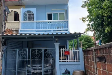 2 Bedroom Townhouse for sale in Saphan Sung, Bangkok near MRT Sammakon