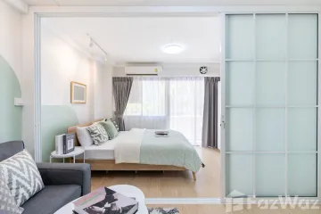 Condo for rent in Sam Sen Nok, Bangkok near MRT Phawana