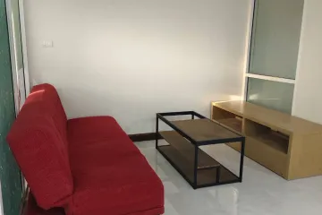 1 Bedroom Condo for rent in Hua Mak, Bangkok near MRT Lam Sali