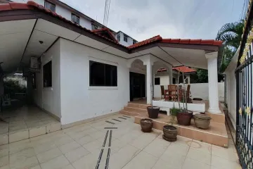 3 Bedroom House for rent in Nong Prue, Chonburi