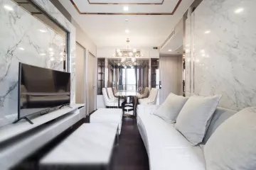 2 Bedroom Condo for sale in Thanon Phetchaburi, Bangkok near BTS Ratchathewi