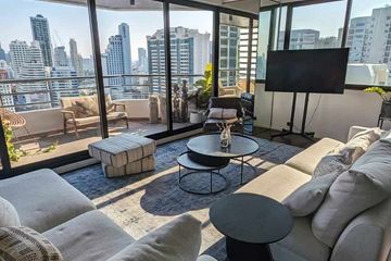 2 Bedroom Condo for sale in Khlong Toei, Bangkok near BTS Asoke