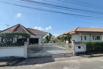 5 Bedroom House for rent in San Sai Noi, Chiang Mai