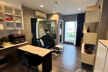 1 Bedroom Condo for sale in Khlong Ton Sai, Bangkok near BTS Krung Thon Buri