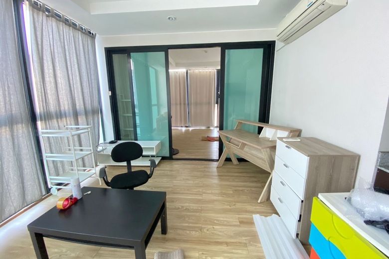 1 Bedroom Condo