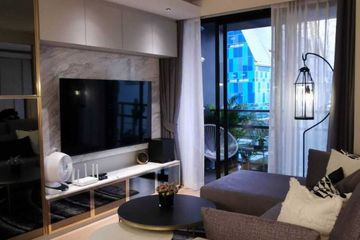 1 Bedroom Condo for sale in Khlong Tan Nuea, Bangkok near BTS Ekkamai