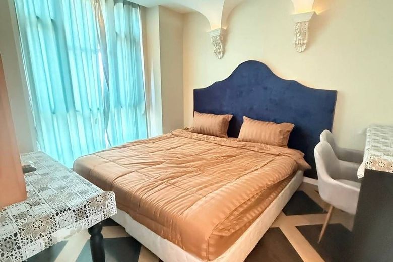 1 Bedroom Condo For Rent