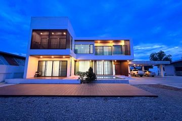 4 Bedroom Villa for sale in Ban Waen, Chiang Mai