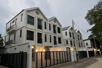 4 Bedroom Villa for sale in Pa Daet, Chiang Mai