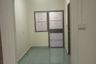 3 Bedroom Townhouse for sale in Tha Raeng, Bangkok