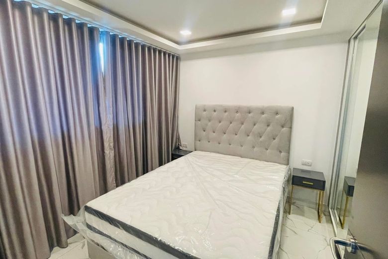 1 Bedroom Condo For Rent