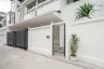 4 Bedroom Townhouse for sale in Khlong Toei, Bangkok near BTS Asoke