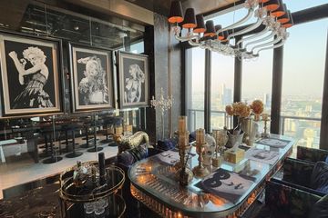 3 Bedroom Condo for sale in Khlong Tan Nuea, Bangkok