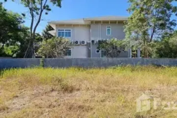 Land for sale in Ban Waen, Chiang Mai