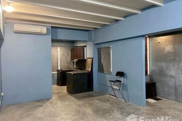 Condo for Sale or Rent in Khlong Toei, Bangkok near BTS Nana