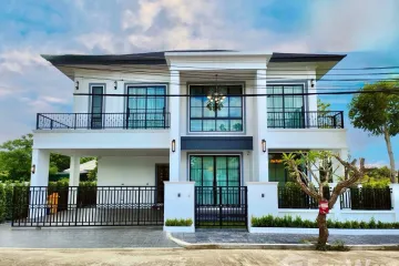 5 Bedroom Villa for sale in Ban Waen, Chiang Mai