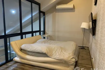 2 Bedroom Condo for Sale or Rent in Lat Phrao, Bangkok