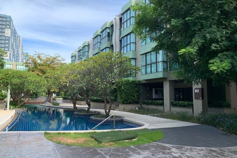 1 Bedroom Condo
