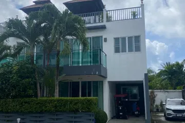 2 Bedroom Townhouse for sale in Kamala, Phuket