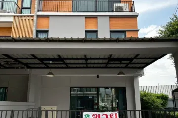 3 Bedroom Townhouse for sale in Eco Space Kaset - Nawamin, Khlong Kum, Bangkok