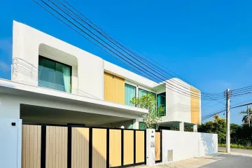 4 Bedroom Villa for rent in San Phak Wan, Chiang Mai