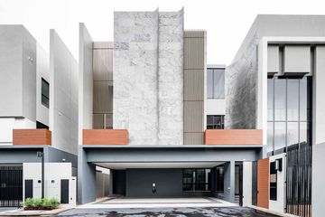 5 Bedroom House for sale in Hua Mak, Bangkok near MRT Si Burapha