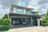 4 Bedroom House for sale in Bang Waek, Bangkok