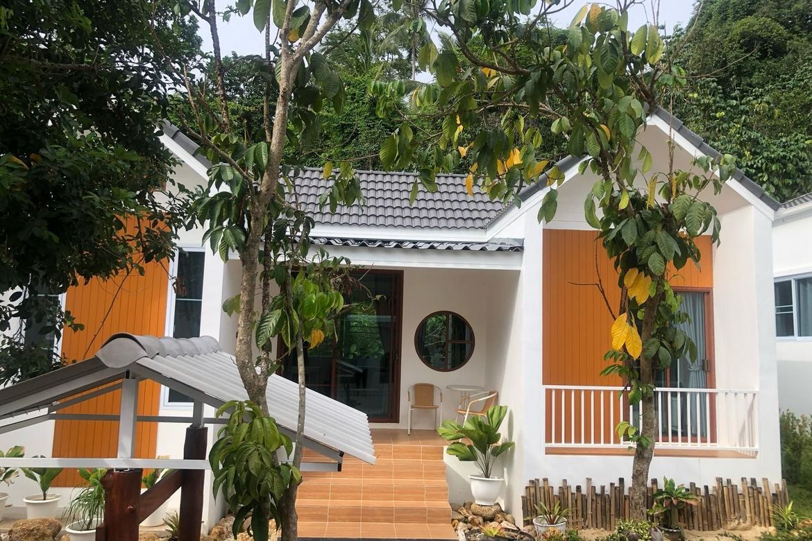 2 Bedroom House
