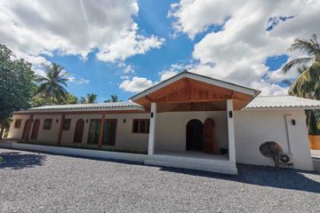 6 Bedroom Villa for Sale or Rent in Maret, Surat Thani