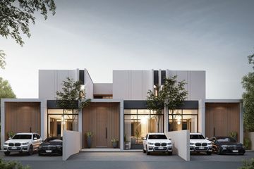 3 Bedroom Villa for sale in Na Kluea, Chonburi