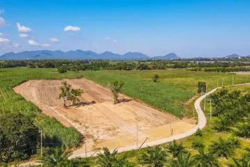 Land for sale in Rai Mai Phatthana, Phetchaburi