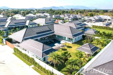 5 Bedroom Villa for sale in Cha am, Phetchaburi