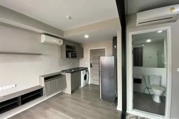Condo for rent in Bang Na, Bangkok near BTS Bearing