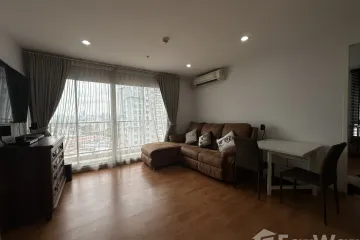 2 Bedroom Condo for sale in Pak Khlong Phasi Charoen, Bangkok near MRT Bang Wa