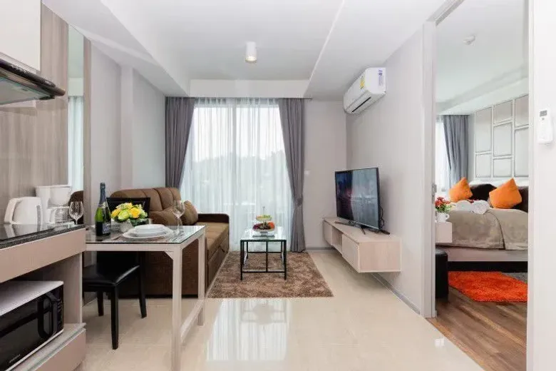 1 Bedroom Condo For Rent