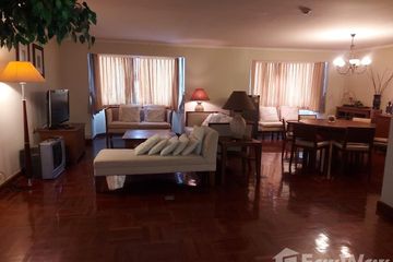 2 Bedroom Condo for sale in Khlong Toei, Bangkok near BTS Nana