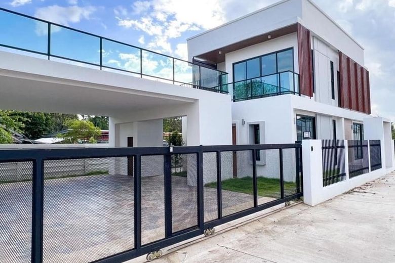 4 Bedroom House For Rent