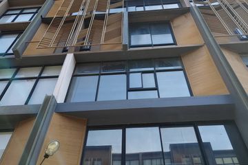 6 Bedroom Townhouse for sale in Suan Luang, Bangkok