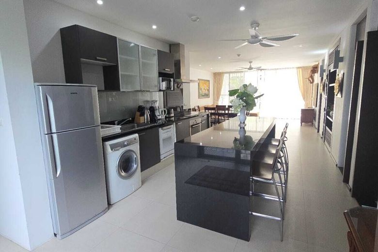 2 Bedroom Condo For Rent