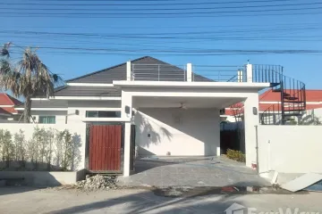 3 Bedroom Villa for sale in Nong Kae, Prachuap Khiri Khan