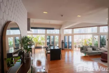 2 Bedroom Condo for sale in Khlong Toei Nuea, Bangkok near MRT Sukhumvit