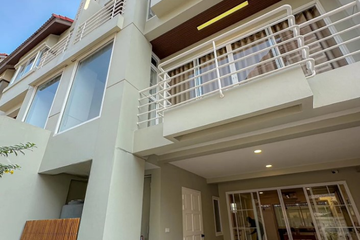 3 Bedroom Townhouse for sale in Nong Kae, Prachuap Khiri Khan