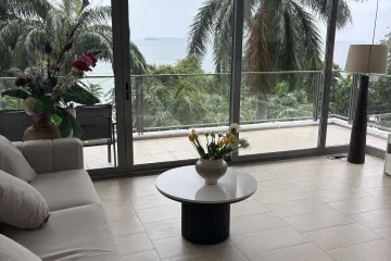 3 Bedroom Condo for Sale or Rent in Na Kluea, Chonburi