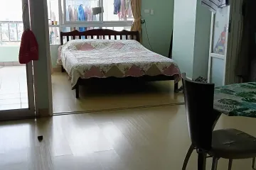 1 Bedroom Condo for sale in Thung Wat Don, Bangkok near BTS Saphan Taksin