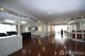 3 Bedroom Condo for Sale or Rent in Oriental Towers, Khlong Tan Nuea, Bangkok near BTS Thong Lo