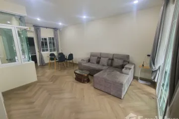 4 Bedroom Townhouse for rent in Fa Ham, Chiang Mai