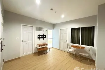 1 Bedroom Condo for sale in Huai Khwang, Bangkok near MRT Huai Khwang