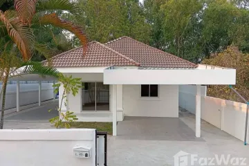 2 Bedroom House for sale in Pa Phai, Chiang Mai