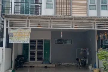 3 Bedroom Townhouse for sale in Sai Kong Din, Bangkok